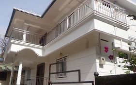 Aarons Cottage Munnar
